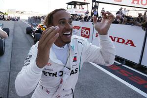 Hamilton vodio od početka do kraja trke u Japanu, stigao na korak...