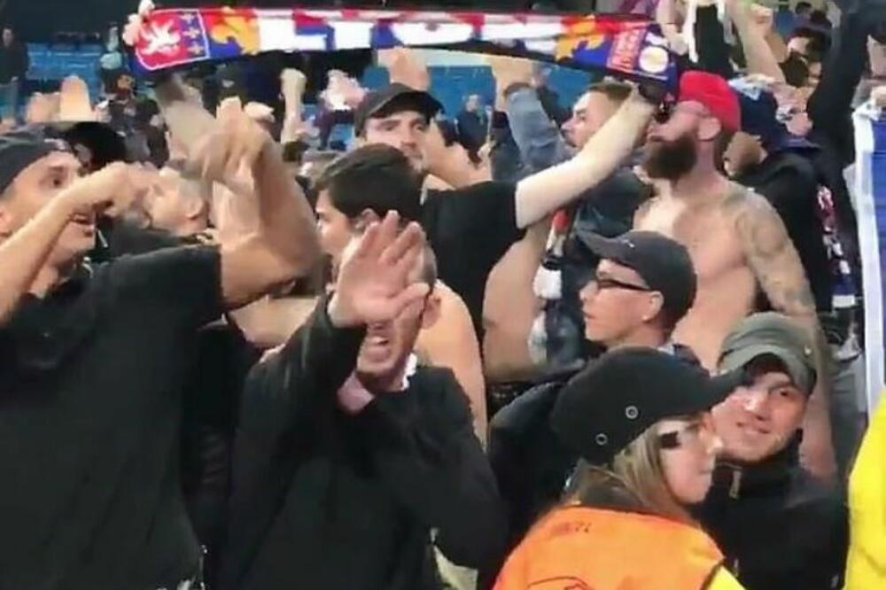 Navijač Liona, Foto: Printscreen