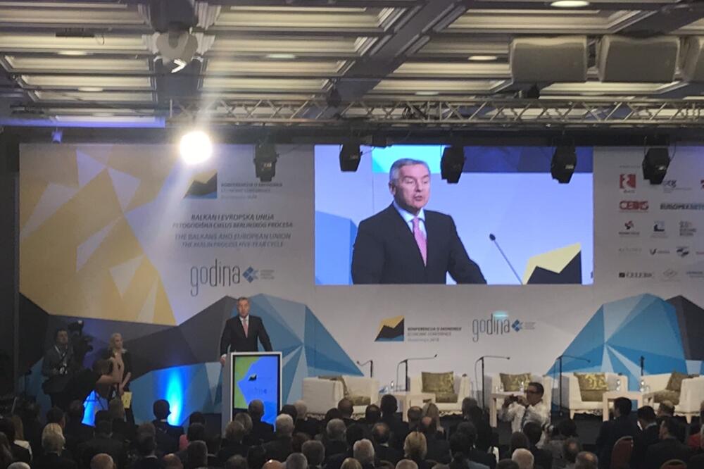 Milo Đukanović, Bečići, Foto: Vuk Lajović