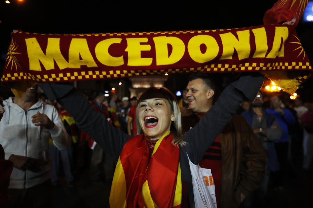 Makedonija, pristalice bojkota refrenduma, Foto: Reuters