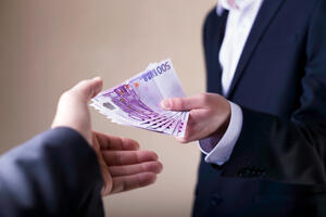 Vremeplov: Korupcija utiče na sve sfere