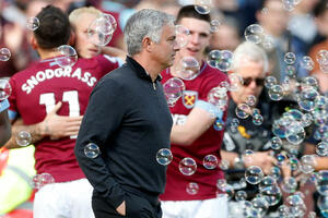 Murinjo pritjeran uza zid: Vest Hem produbio agoniju Junajteda