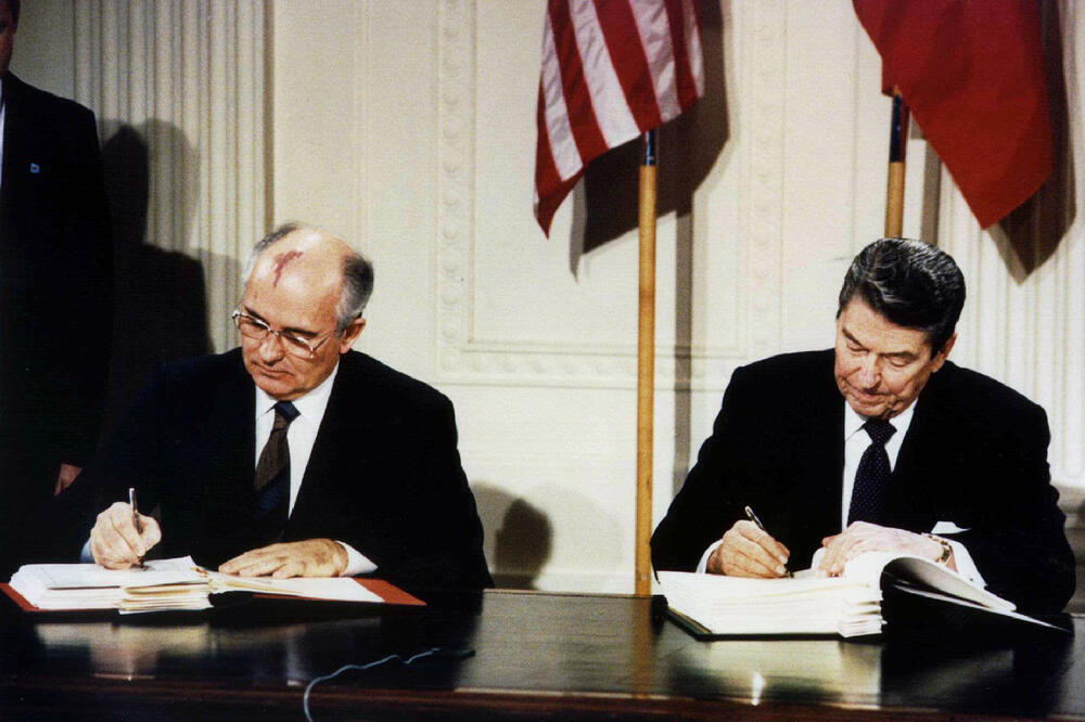 Mihail Gorbačov, Ronald Regan, Foto: Wordpress
