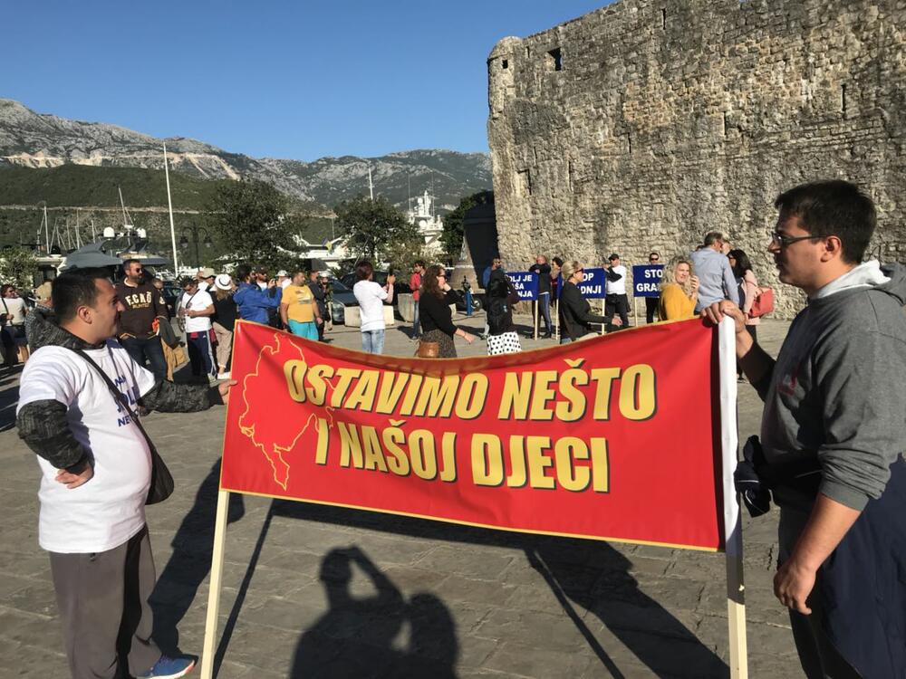 Budva protest Školj