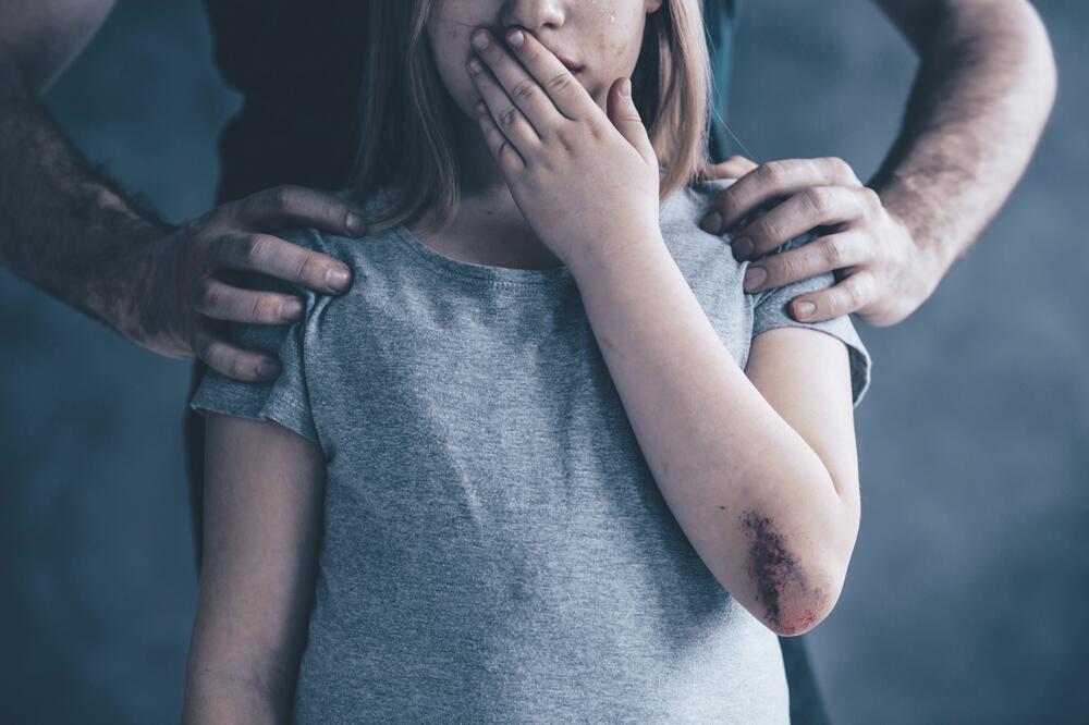 pedofilija, bludničenje, Foto: Shutterstock.com