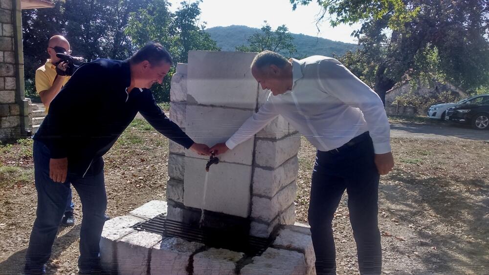 Veselin Grbović, Milutin Simović