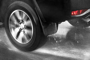 AMSCG: Opreznija vožnja zbog mokrih puteva