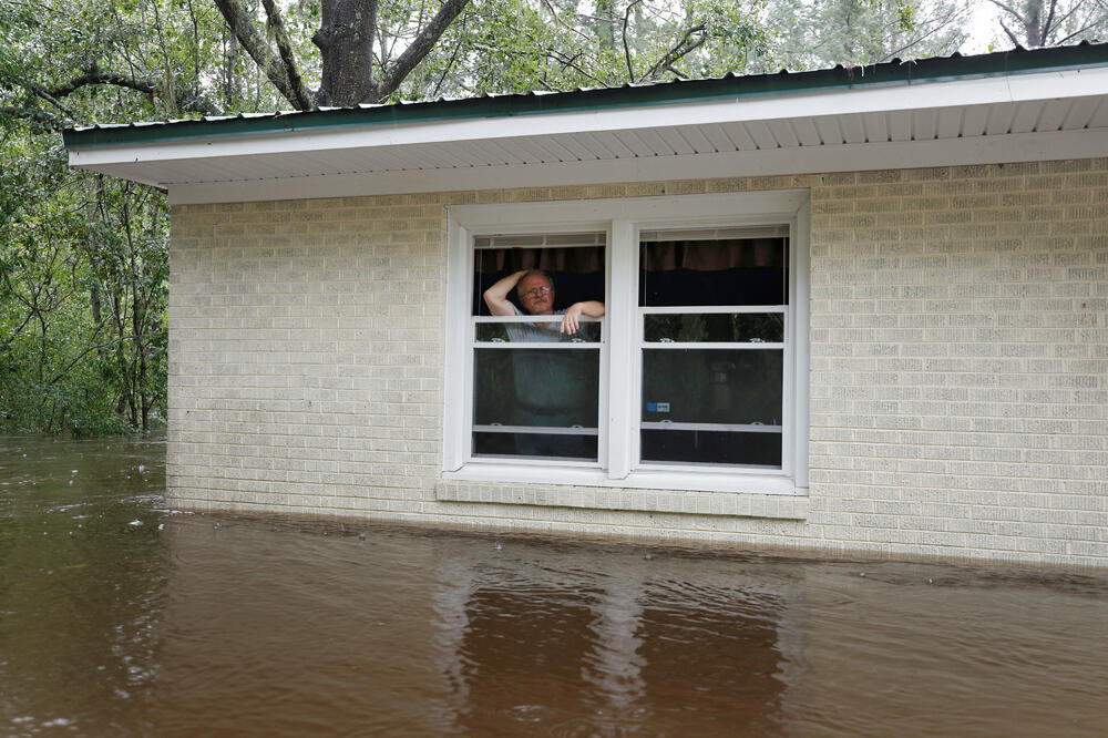uragan florens, Foto: Reuters