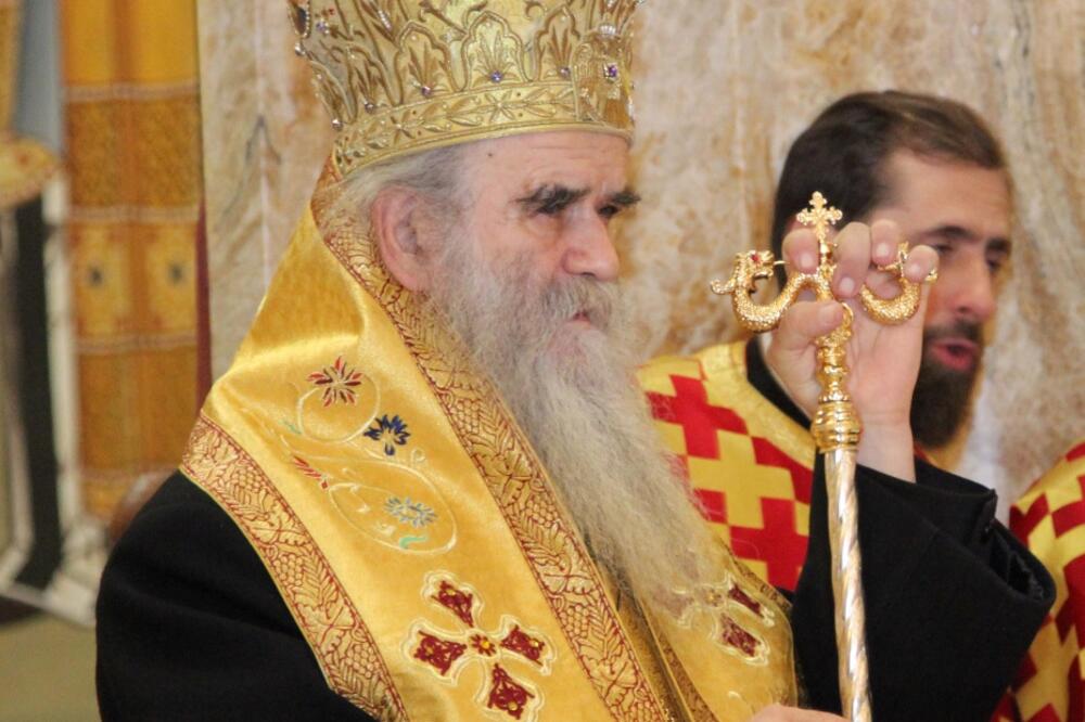 Savjetovao da ne prihvate rezervne lokacije: Amfilohije, Foto: Filip Roganović