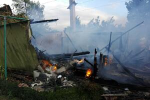 U požaru uništena kuća u Zagoriču, podgorička naselja satima bila...