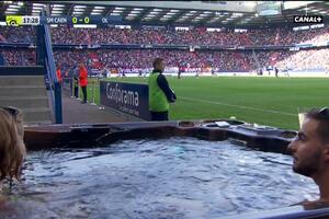 Navijanje iz đakuzija: Potpuni užitak na stadionu Kaena