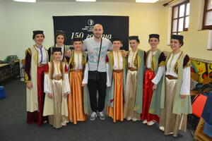 Osvojile region pjesmama svojih prababa