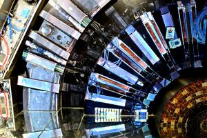 Tešović ušla u finalni izbor za boravak u CERN-u