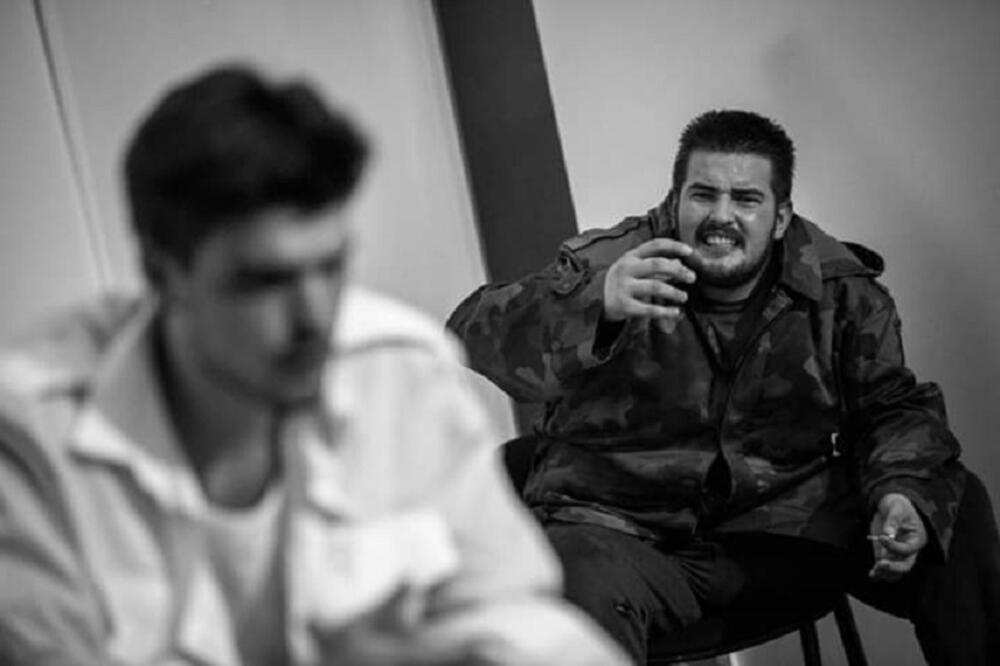 Bitno je raščistiti sa prošlošću: Iz predstave “Mlijeko u prahu, Foto: Privatna arhiva