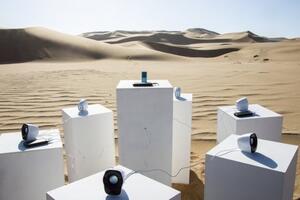 „Afrika” stigla u Afriku: Toto sa zvučnika u Namibu