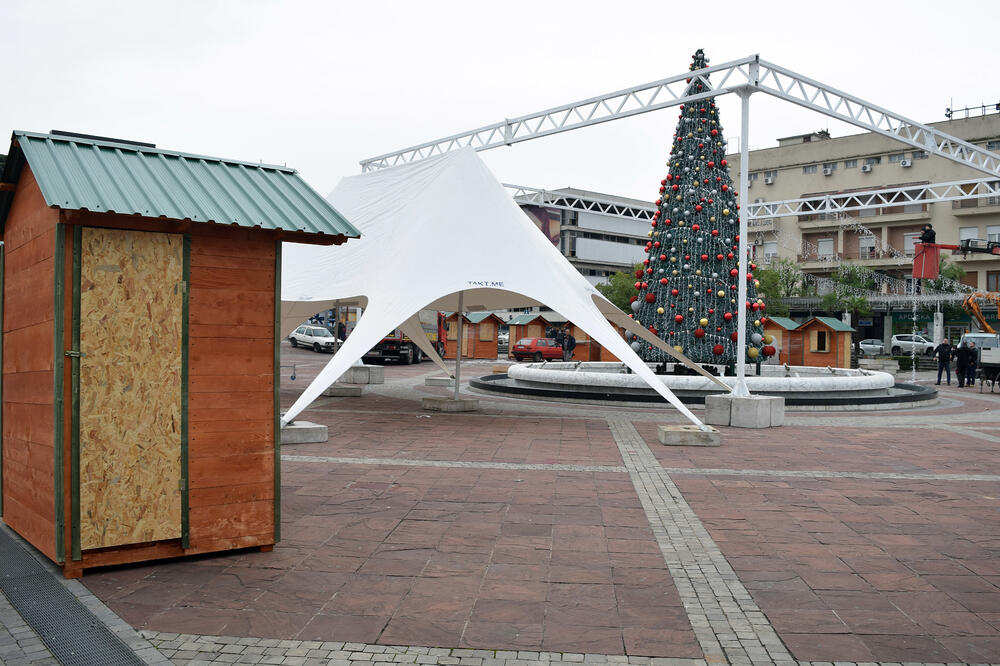 Trg nezavisnosti tokom praznika, Foto: Zoran Đurić