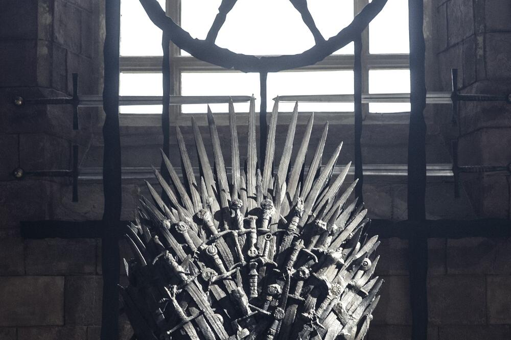 Ko će sjedjeti na gvozdenom tronu na kraju serije?, Foto: HBO