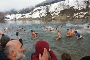 Vuksan Otašević prvi stigao do krsta u Beranama