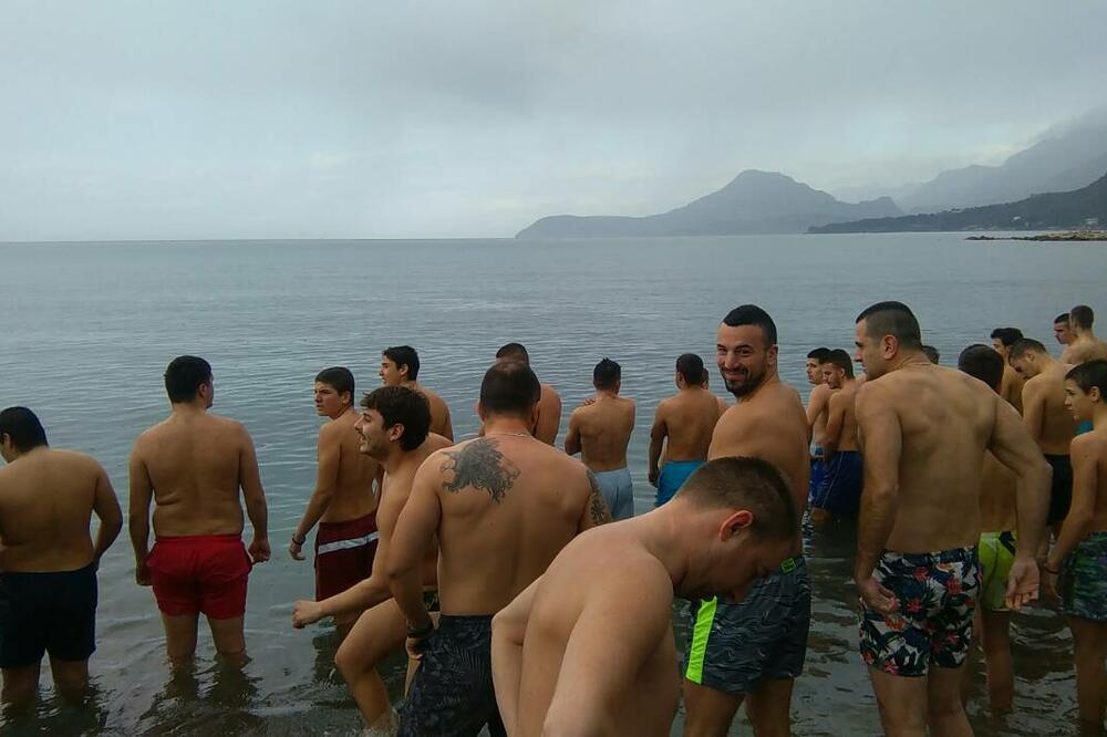 Sa plivanja u Baru, Foto: Radomir Petrić