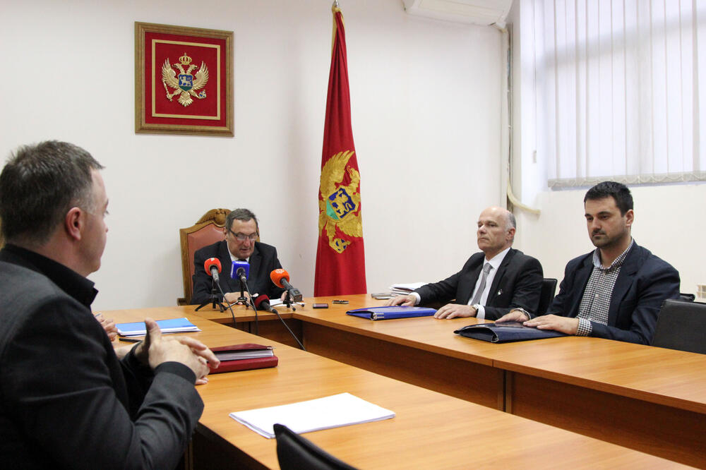 Sa ranije sjednice Državne izborne komisije, Foto: Filip Roganović