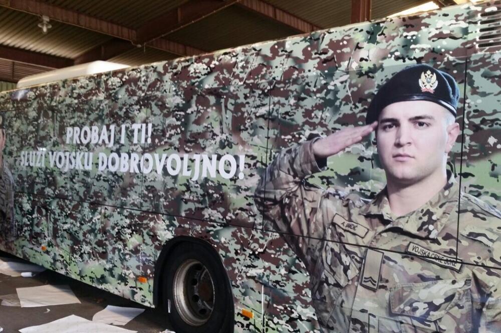 Spreman za prevoz: Gradski autobus kompanije “BLT”, Foto: Privatna arhiva