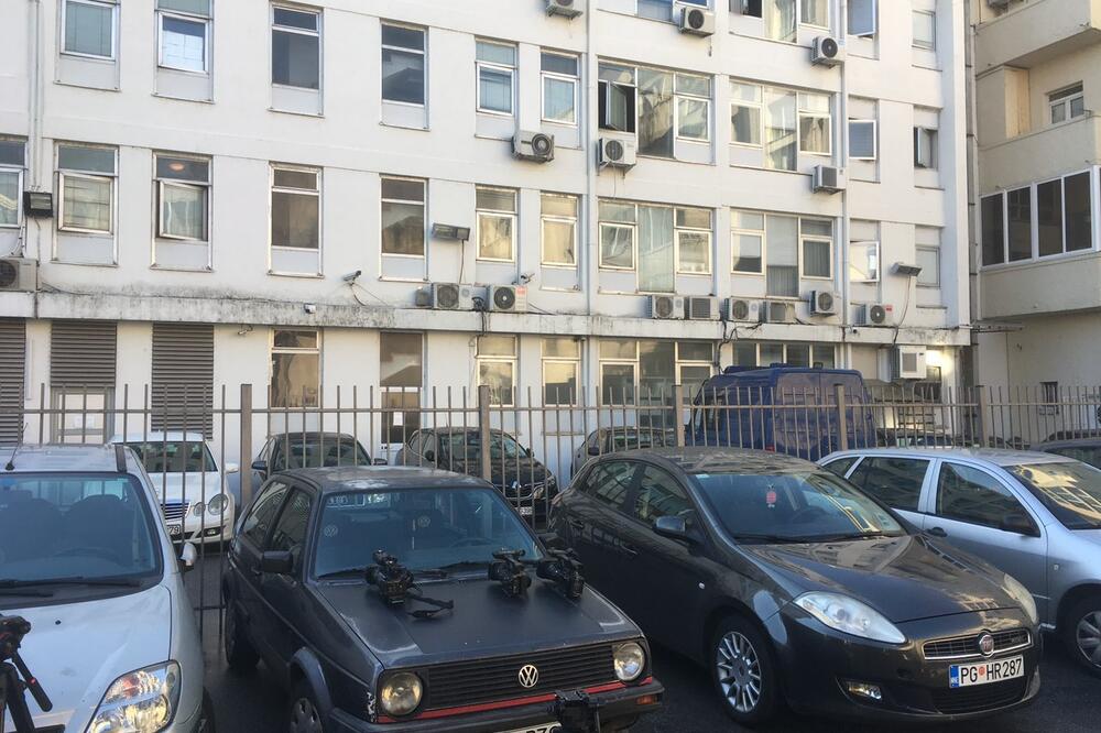 TV Vijesti na licu mjesta, Foto: Matija Otašević