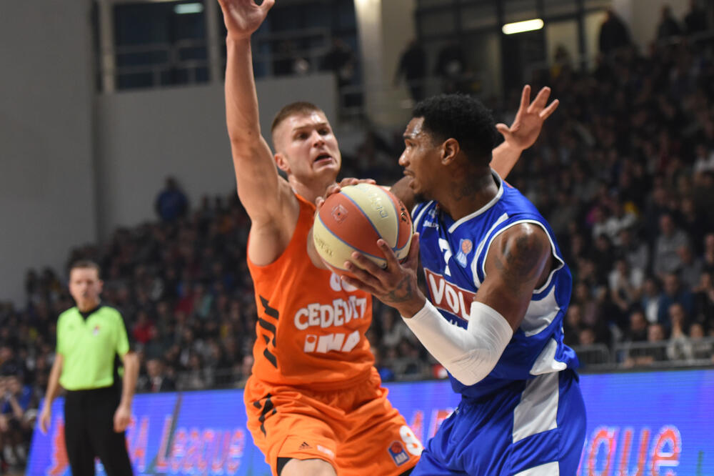 Koti Klark na meču sa Cedevitom