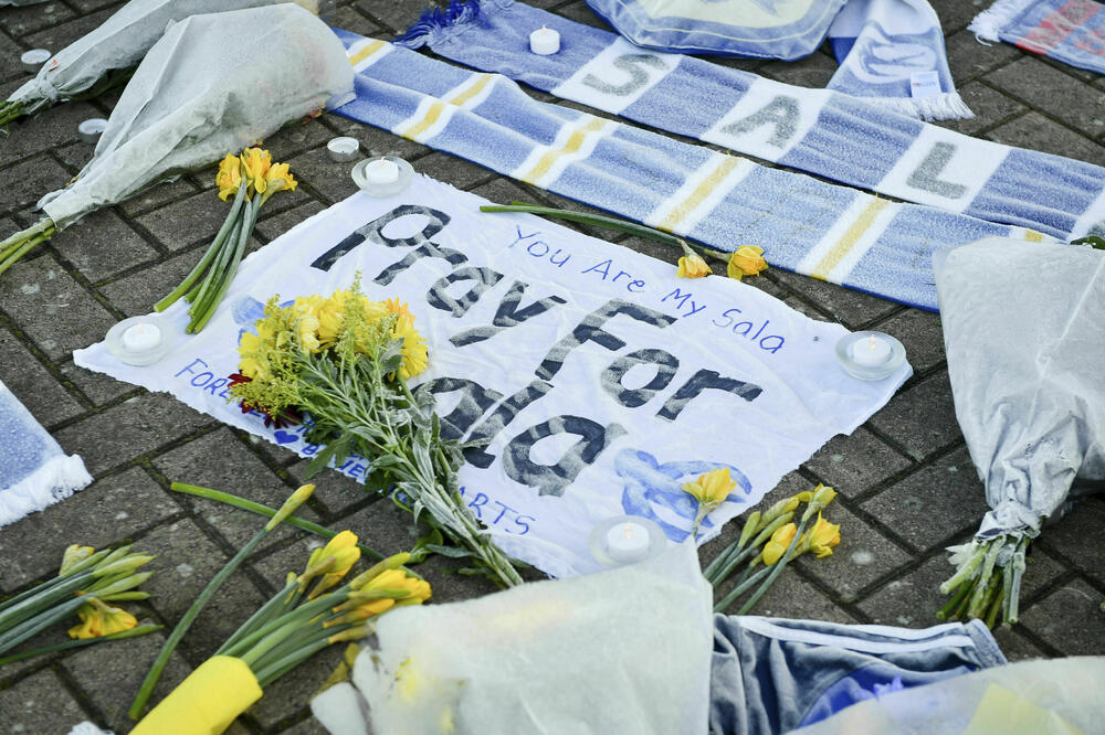 Molitve za Salu, Foto: BETA/AP