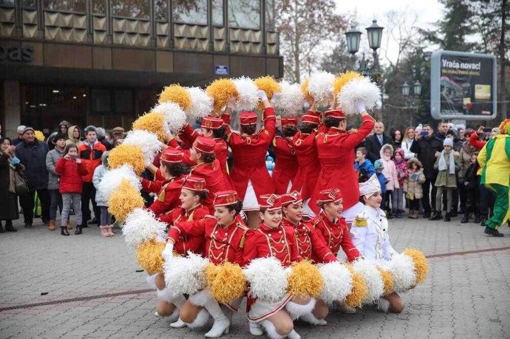 Karavan mimoze u Vrbasu