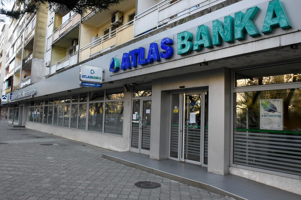 Atlas banka u Podgorici, Foto: Savo Prelević