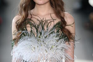Perje, važan modni detalj ove sezone