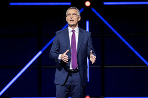 Stoltenberg pohvalio Trampa: Posvećen NATO-u, ohrabrio članice da...