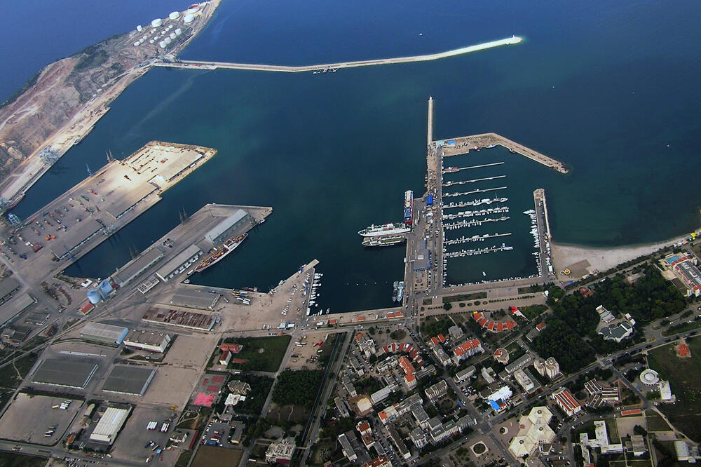 Još nema plana privatizacije za ovu godinu, ali pripreme počele: Luka Bar, Foto: Anto Baković