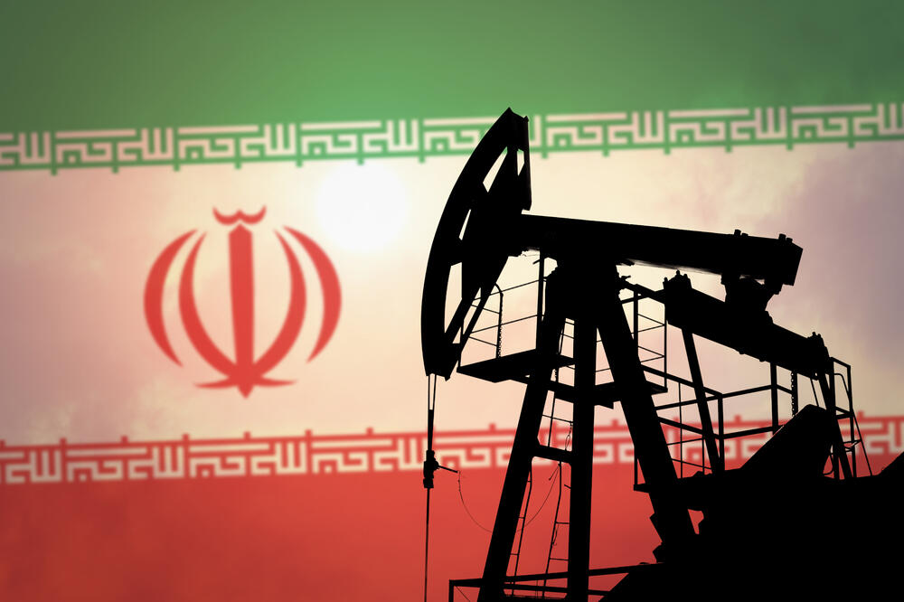 Iran, nafta, Foto: Shutterstock