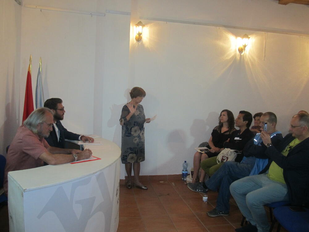 Ratkovićeve večeri poezije