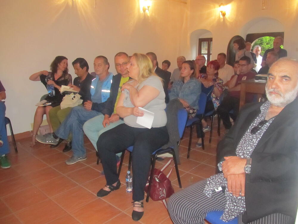 Ratkovićeve večeri poezije