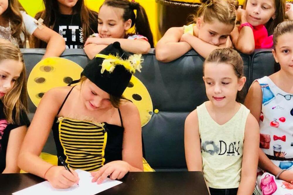 Pčelica, Foto: TV Vijesti, TV Vijesti