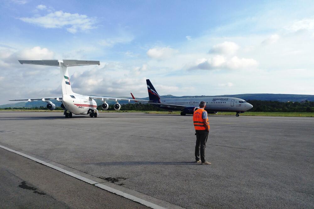Aerodrom Tivat, Foto: Siniša Luković
