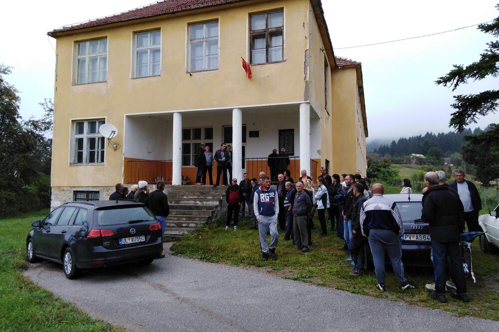 OŠ Mataruge, Foto: Goran Malidžan