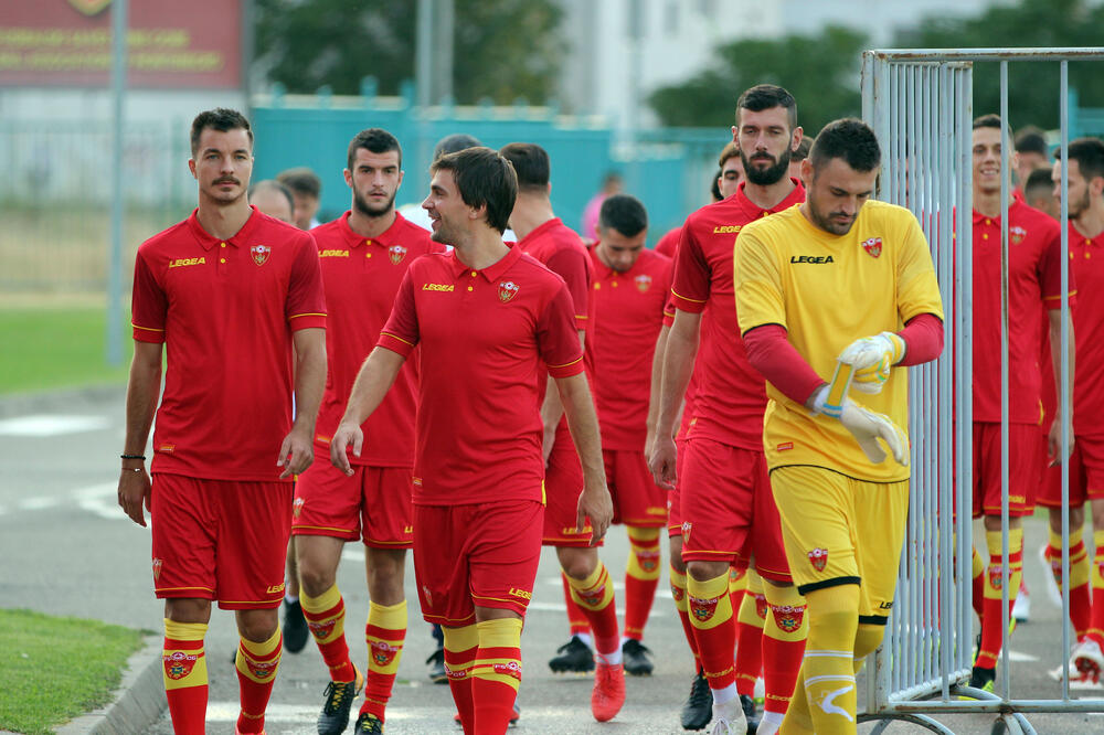 Fudbalska reprezentacija Crne Gore, Foto: Filip Roganović