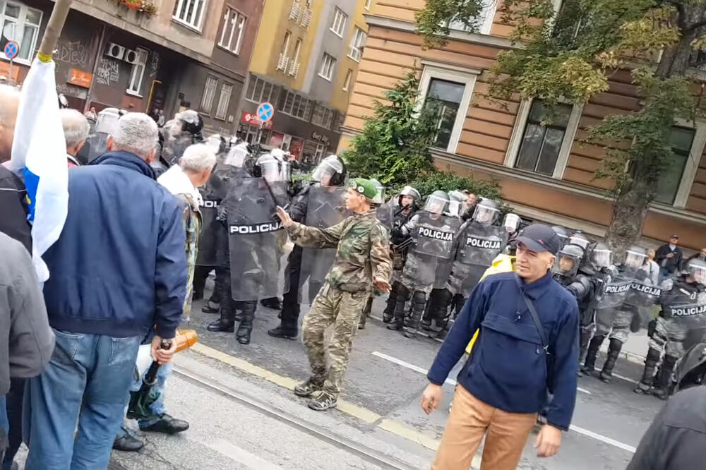 Sarajevo, veterani protest, Foto: Printscreen (YouTube)