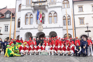 Karavan Praznika mimoze danas u Kranju i Novom Mestu
