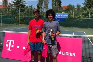 Milu Gazivodi trofej u Tirani