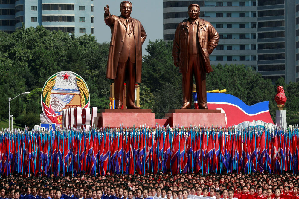parada pjongjang, Foto: Reuters