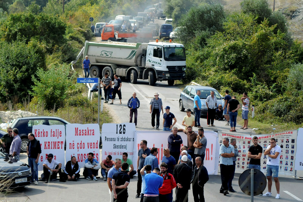 Kosovo, Banje, blokada, Foto: Reuters