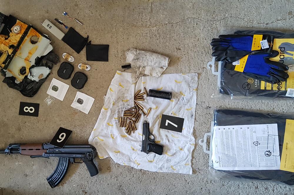 Nikšić pretres, Foto: Uprava policije