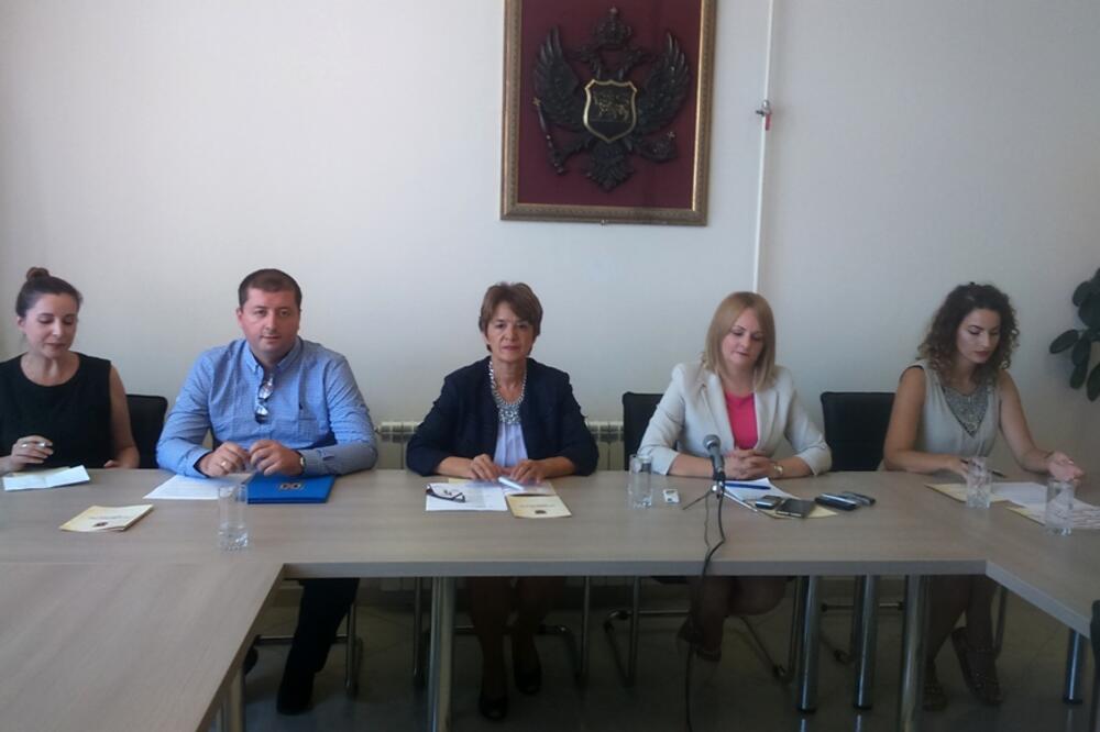 Kristina Radović, Sonja Nikčević, Milan Korać, Foto: Svetlana Mandić