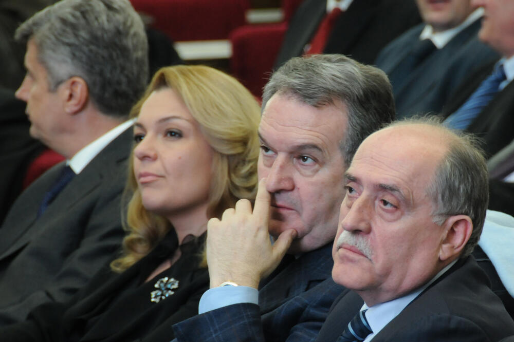 Miomir Mugoša, Milan Roćen, Sanja Vlahović, Foto: Luka Zeković