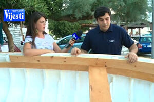 Vitomir čuva tradiciju drvenih barki