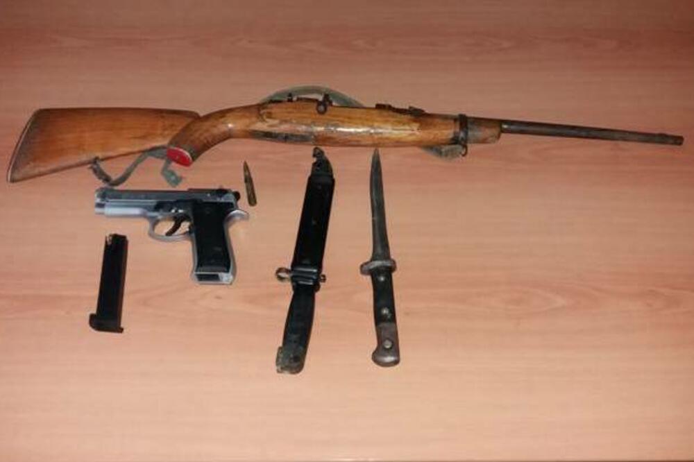 Andrijevica oružje, Foto: Uprava policije